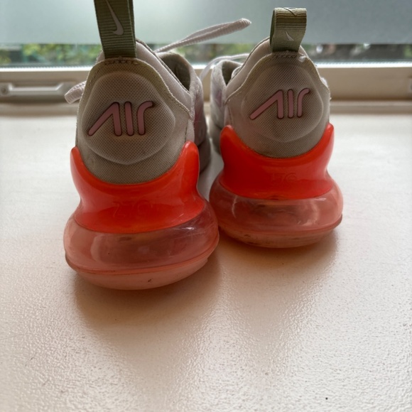 Running shoes - Picture 2 of 5